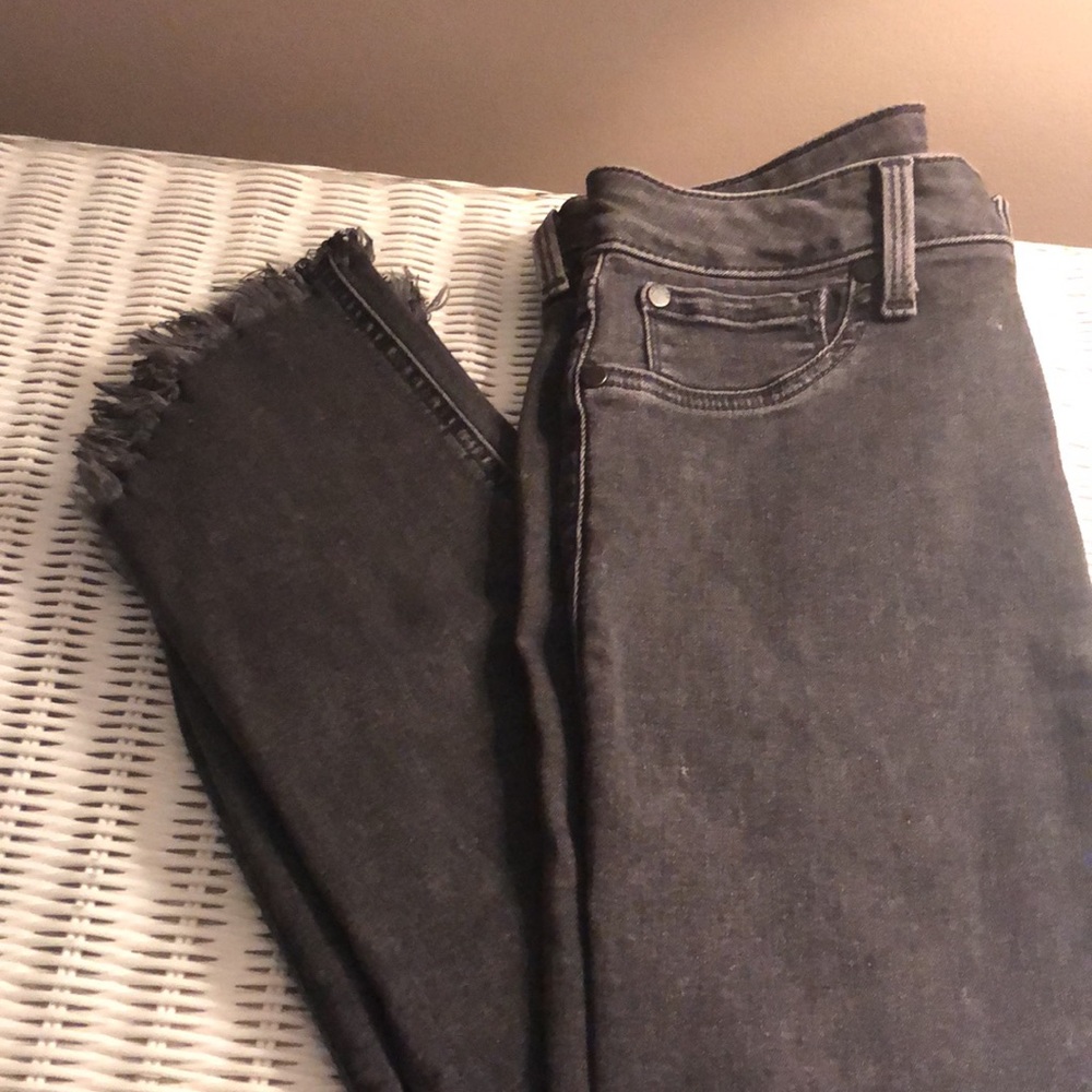 Level 99 skinny black ankle length jeans , size 28